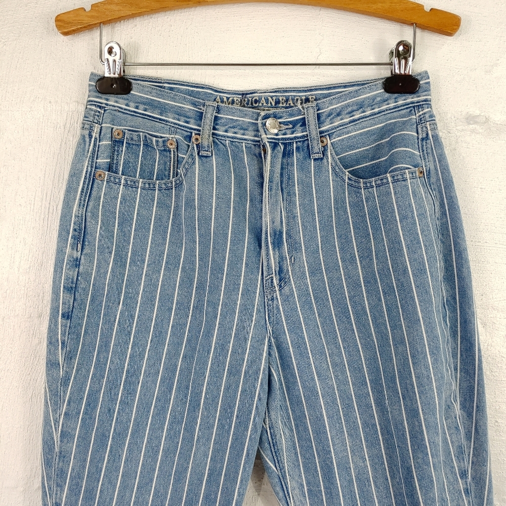 AMERICAN EAGLE PIN STRIPE MOM JEAN (637) - Picture 10 of 13